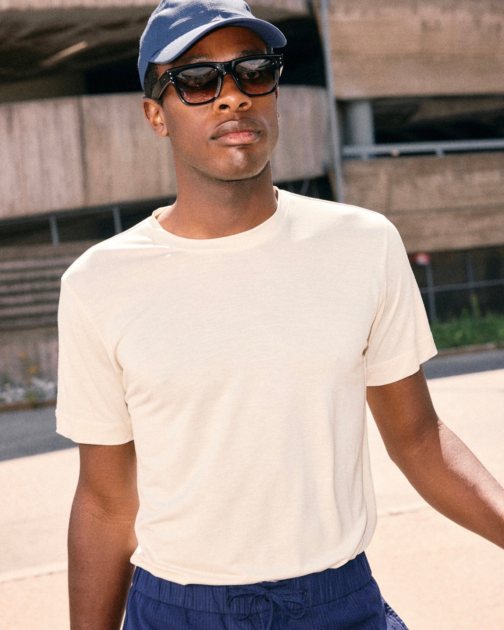 Sunshine Tee Ivory - THE RESORT CO