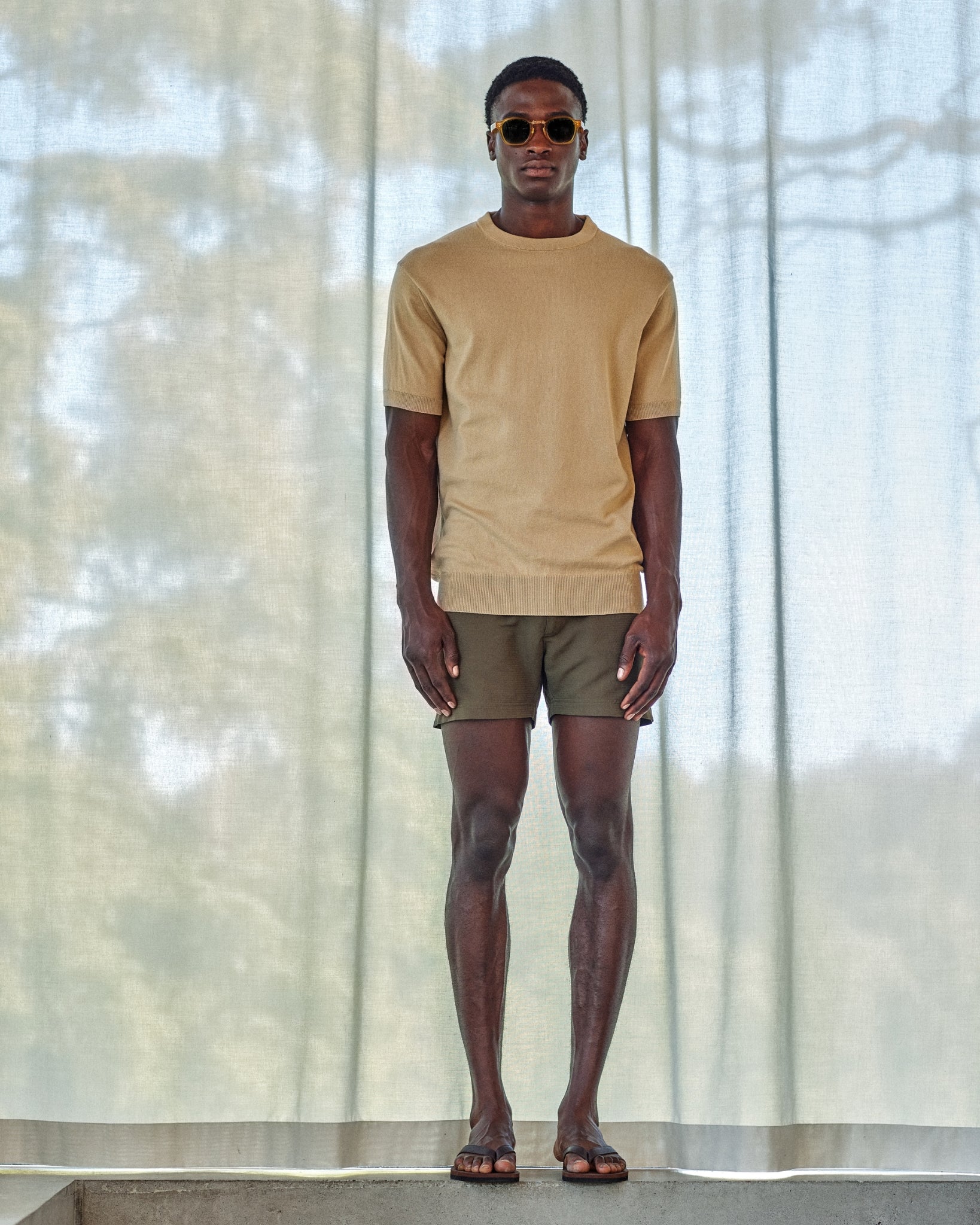 Knitted Tee Camel - THE RESORT CO